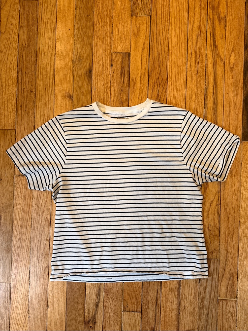 Abercrombie & Fitch Striped Crewneck A&F Essentials - Size M
